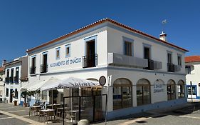 Zé Inácio - Alojamento e Restaurante